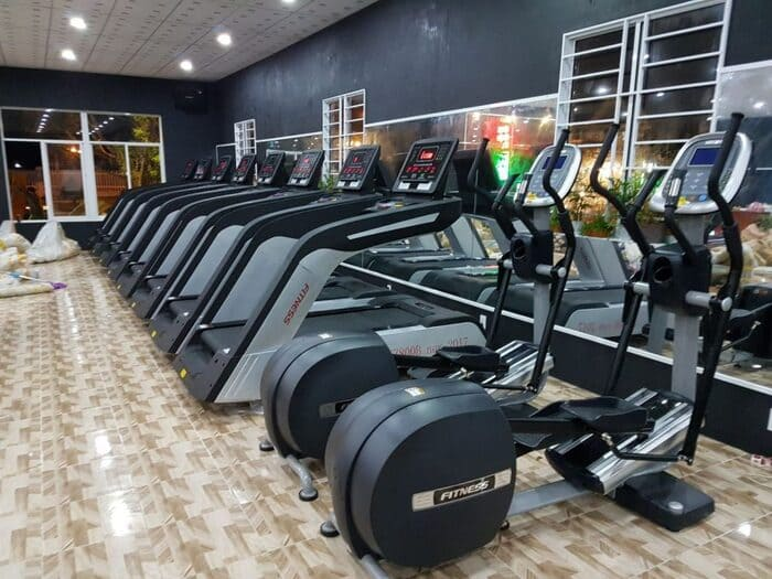 Kinh Doanh Gì Năm 2024 Đạt Lợi Nhuận Cao Sức khỏe và thể dục là một xu hướng không bao giờ lỗi mốt, luôn được đặt lên hàng đầu. Chính vì thế dụng cụ, phòng tập gym là một ý tưởng kinh doanh có tỷ lệ thành công cao