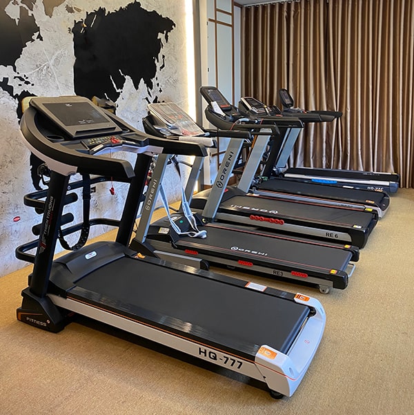 Làm Sao Mua Máy Chạy Bộ Nội Địa Trung? Khi mua máy chạy bộ nội địa Trung trực tiếp tại cửa hàng tại Việt Nam, bạn có thể xem và trải nghiệm sản phẩm trước khi quyết định mua.