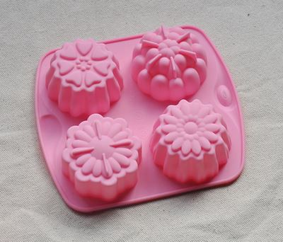 Khuôn bánh với sự linh hoạt và bền bỉ, được làm từ nhựa dẻo, khuôn silicon không bị biến dạng
