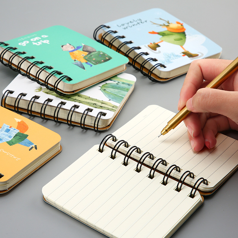 Sổ tay là dụng cụ văn phòng phẩm lý tưởng để ghi chép thông tin quan trọng
