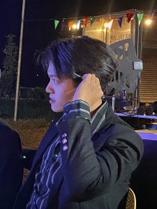 Với tư duy phục vụ thay vì chỉ bán hàng, Đào Duy Tùng định hướng đặt trải nghiệm và lợi ích khách hàng lên hàng đầu, từ đó xây dựng sự tin cậy lâu dài.
